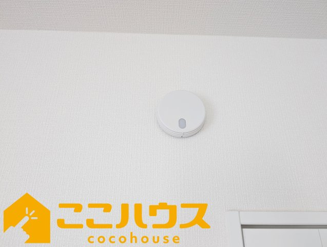沖縄市知花1丁目273番　新築戸建て　全5棟　E号棟の設備|火災報知器