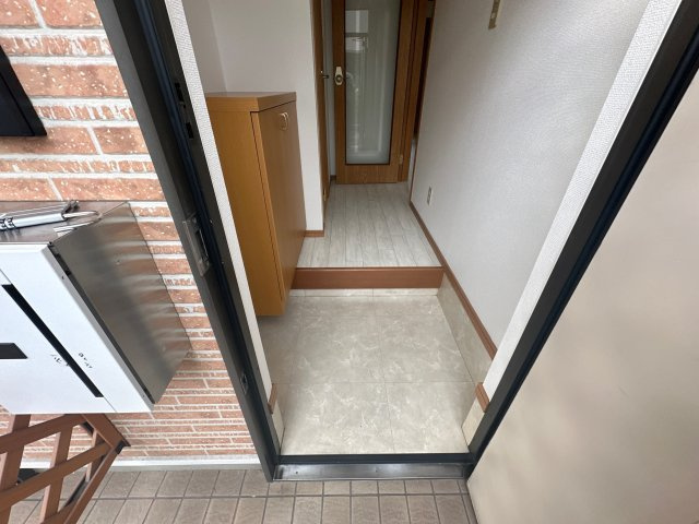 フランセーヌⅠ番館の玄関