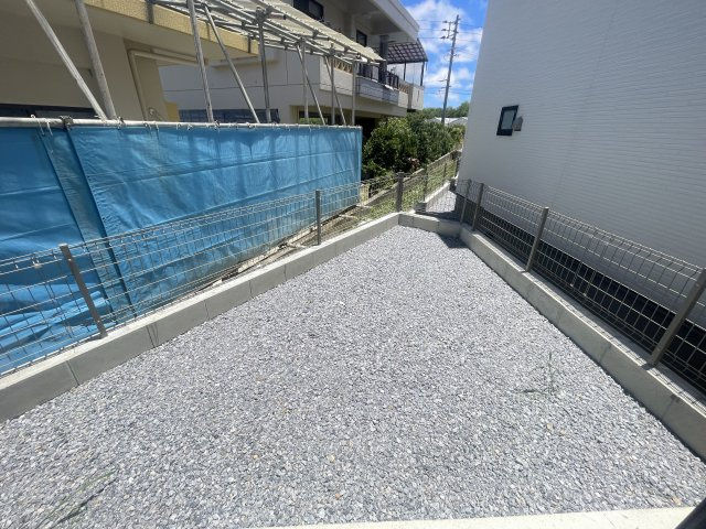 豊見城市金良Ⅲ（全10棟）C号棟の庭|C号棟　お庭付き♪