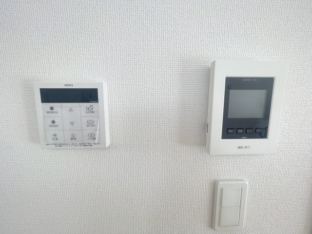 豊見城市金良Ⅲ（全10棟）C号棟のセキュリティ|C号棟　TVモニター付きインターフォン♪ワンタッチ給湯設備♪