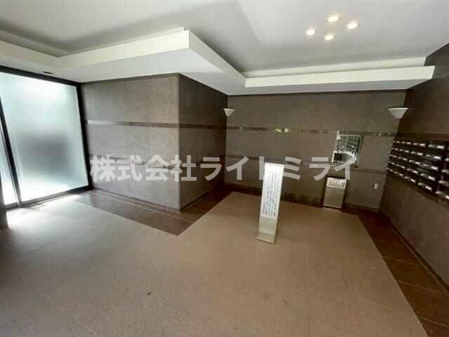 ルーブル飯田橋のロビー| 