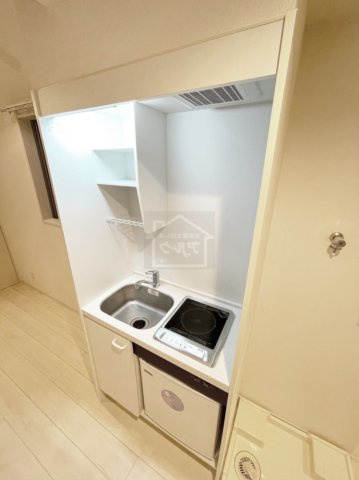 北区岸町１丁目のアパートのキッチン