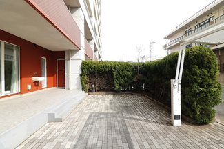 【庭】 | プレステ15番館鶴見緑地