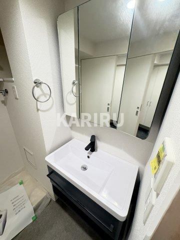 セレニテ谷町四丁目アリエの洗面所|写真は同物件の別部屋です。