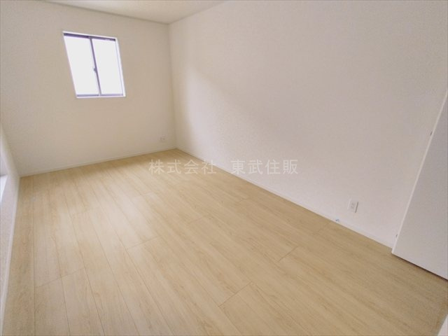 【寝室】の画像