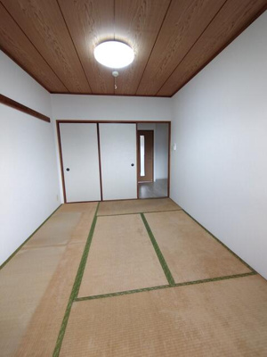【和室】 | リバストーン神大寺 | 畳表替え実施前