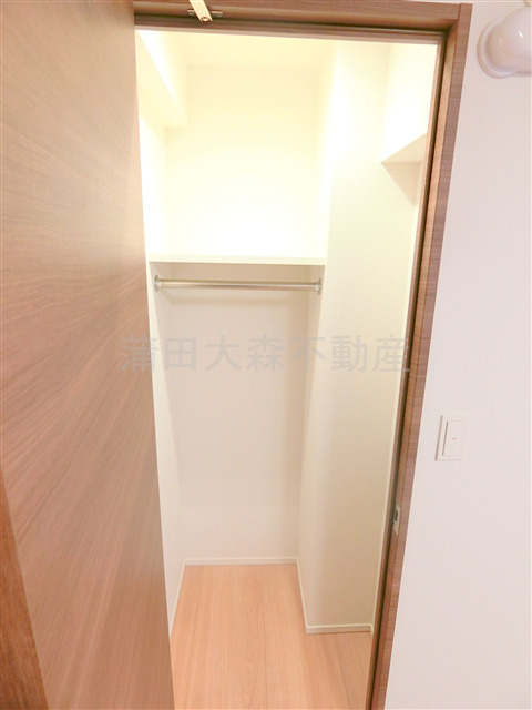 ラフィスタ蒲田南Ⅱの設備|洋室の収納！ウォークインクローゼット
