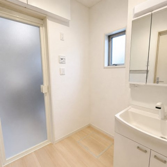 【ランドリースペース】 | 市川市大野町3丁目売戸建 | ※一部写真は、居住中につきCGによる残置物補正加工を施しています。