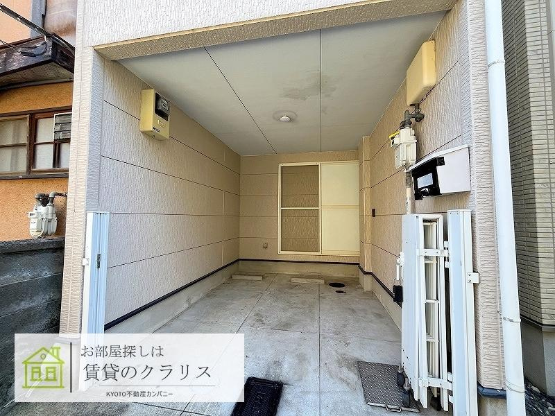 桂駅 北浦町10-63貸家の駐車場