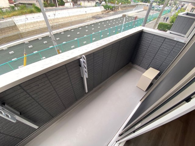 アクシス北野田のバルコニー