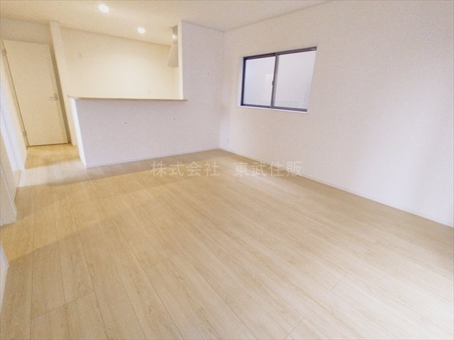 【居間・リビング】の画像