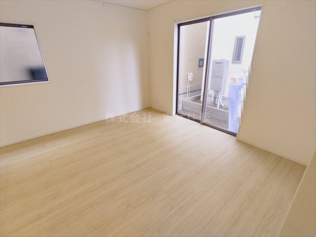 【居間・リビング】の画像