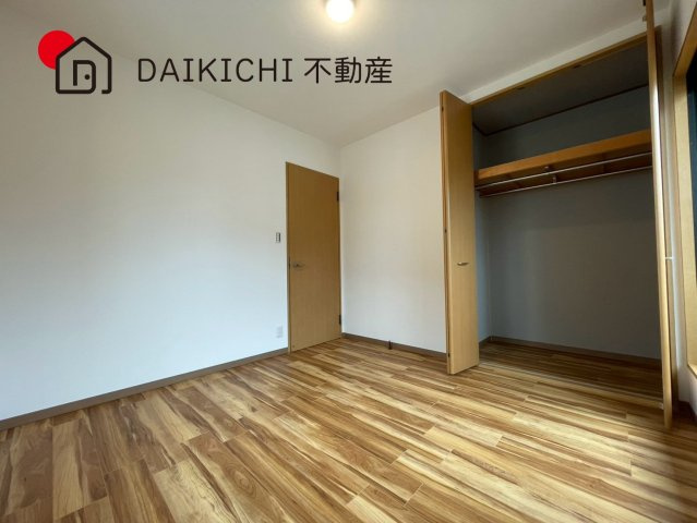 【洋室】 | 鴻巣市生出塚1丁目　中古戸建