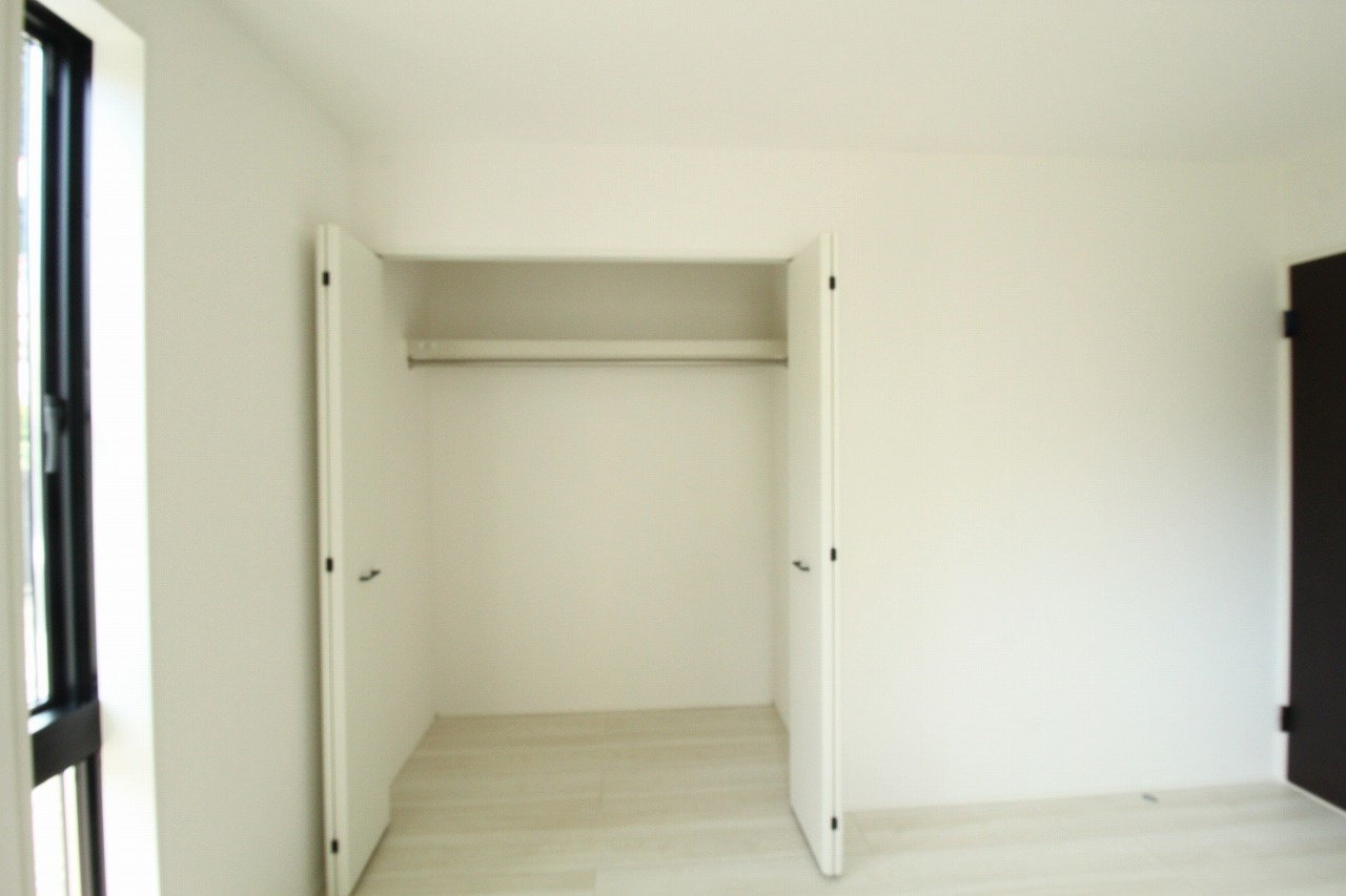 瀬戸西町1丁目　新築戸建　の収納|南東の部屋　6.0帖