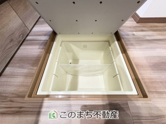 【収納】 | ワイウッドコート佐野市堀米町　第6期　 | あると便利な床下収納付き☆