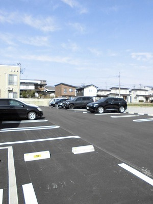サイド　ツーの駐車場|駐車場