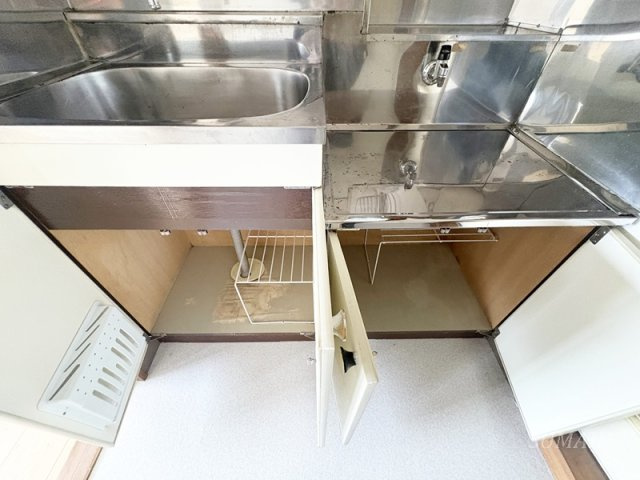 ＭＯＡビルのキッチン|キッチン下収納☆