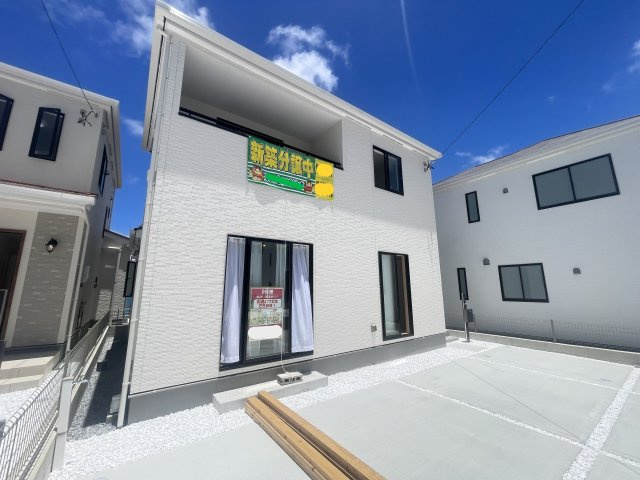 豊見城市金良Ⅲ（全10棟）D号棟の外観|D号棟　並列駐車4台可♪