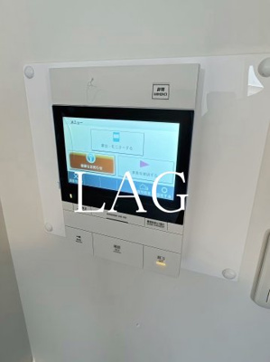 【セキュリティ】 | グランヴァン新御徒町 | モニターつきインターホンです。