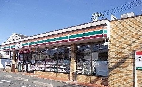 ペリグリンの周辺|セブンイレブンまで850m