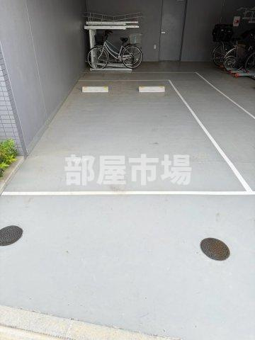プロスタイルウェルス浅草アイルの駐車場