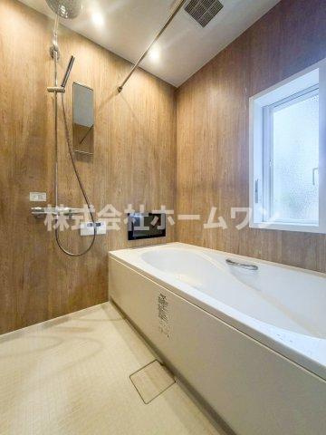 あきる野市草花　中古戸建の浴室