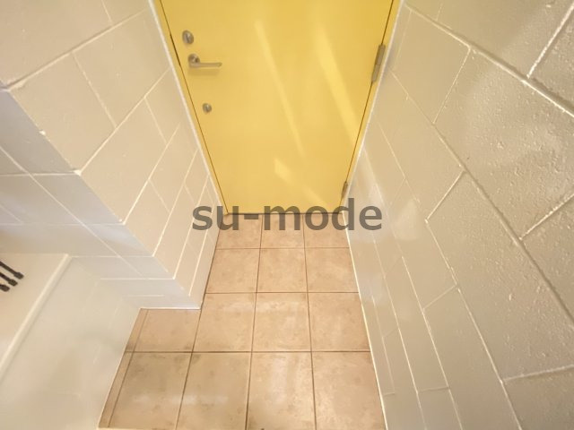 プレフェレの玄関