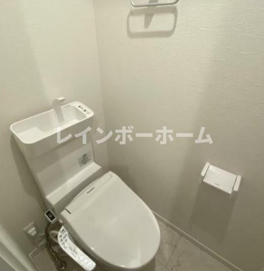 柏市豊四季のアパートのトイレ|コンパクトで使いやすいトイレです