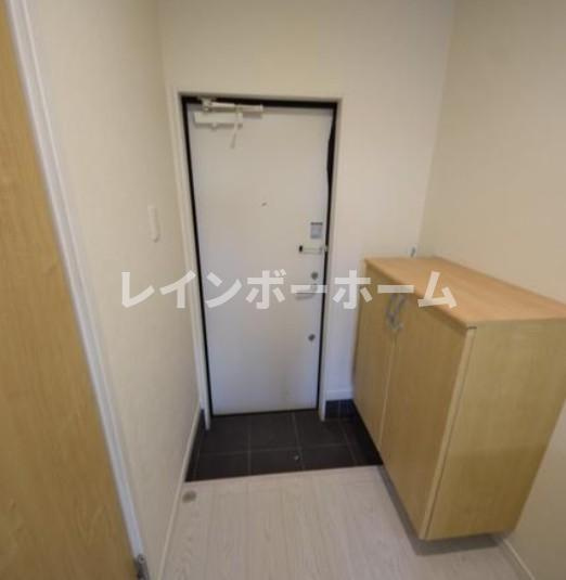 柏市豊四季のアパートの玄関|毎日通る玄関はこちらです