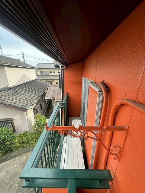 野辺ハイツ上之Ｅのバルコニー