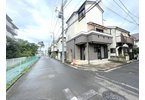 【前面道路含む現地写真】 | ふじみ野市西鶴ケ岡2丁目　中古一戸建住宅　(ふじみ野店) | 前面道路も広くお出かけの際もラクラク♪
