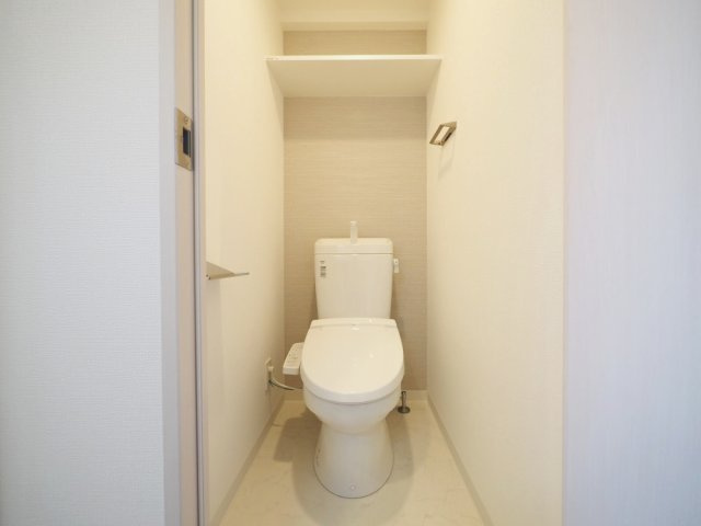 大阪市東成区深江北３丁目の賃貸マンションのトイレ