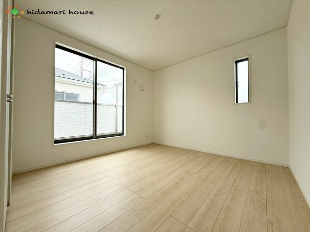 伊奈町本町第3　新築戸建　クレイドル02の寝室|主寝室：6.6帖