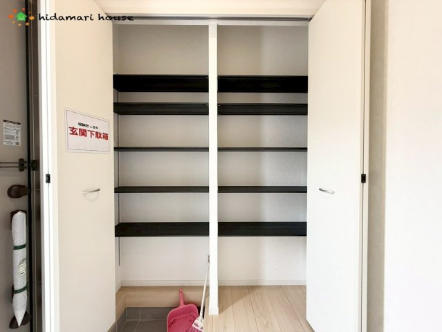伊奈町本町第3　新築戸建　クレイドル02の収納
