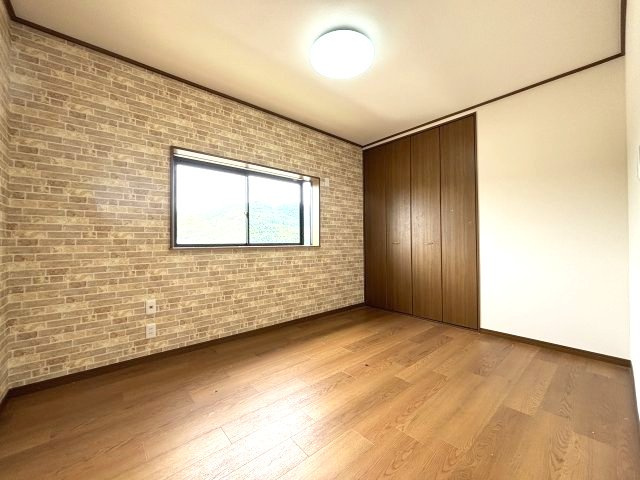 河内長野市市町の一戸建ての洋室