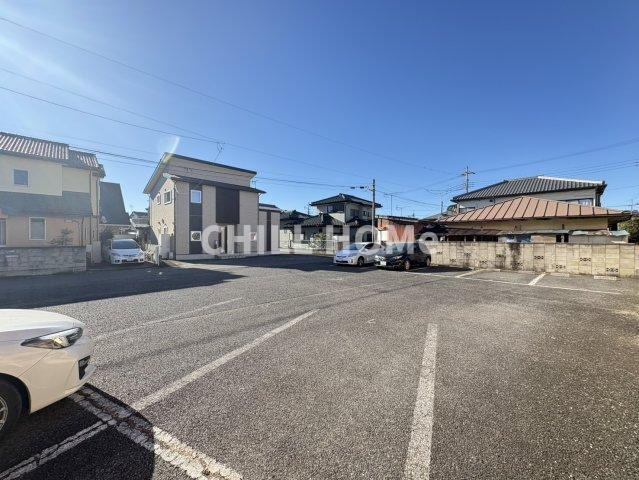 ロビンソンハイツ豊岡の駐車場|当社、チルホームのHPもご覧ください(^^)/物件情報多数♪