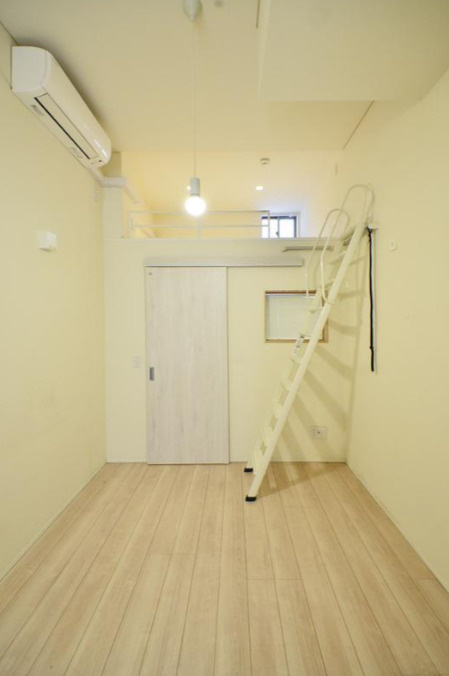 グランエッグス中野方南町の居間・リビング