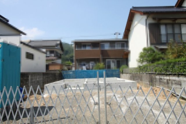 香南市野市町みどり野　新築戸建　⑤の外観|土地面積　131.30㎡（約39.71坪）　建物面積　103.02㎡（約31.16坪）
