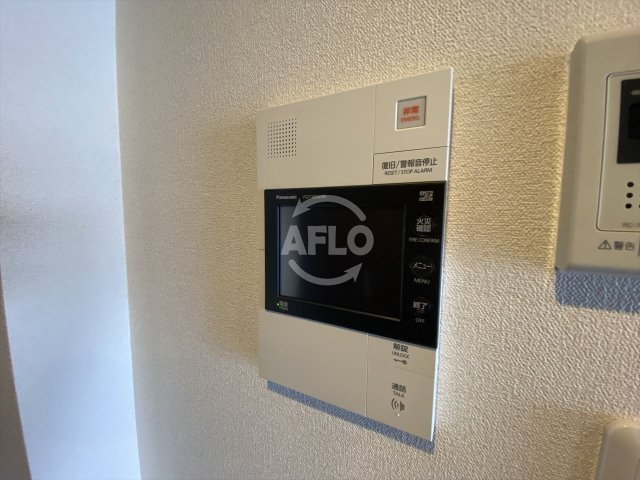 セイル淀屋橋のセキュリティ|セイル淀屋橋　TVモニター付きインターホン