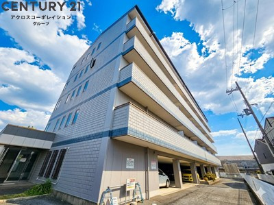 エレベーター付きで重たい荷物も楽々♪