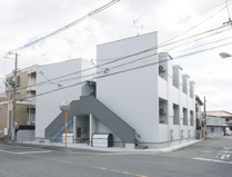 オストセレーネ　仲介手数料無料の画像