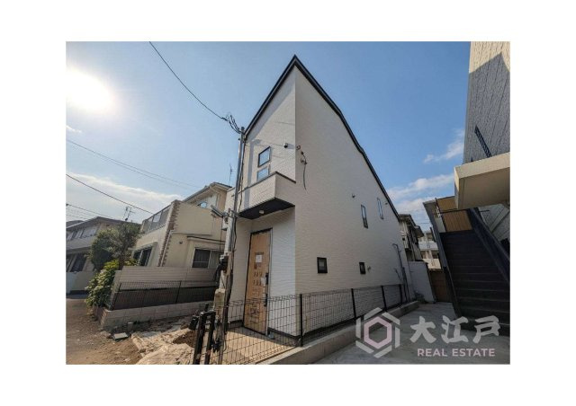 杉並区清水３丁目新築分譲住宅の前面道路含む現地写真