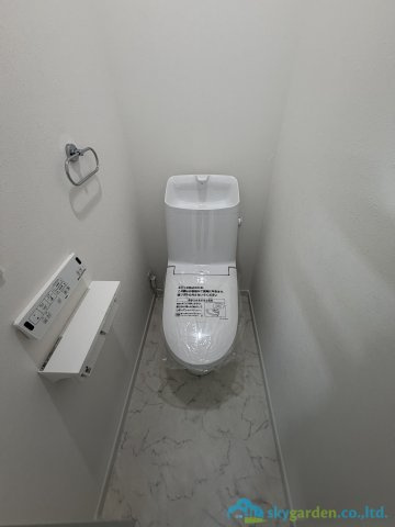 伊勢原市高森　新築戸建　全1棟1号棟のトイレ