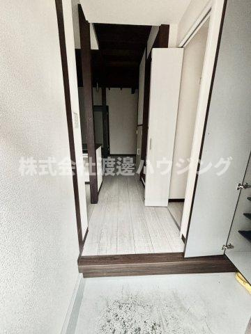 守口市大久保町３丁目の一戸建ての玄関