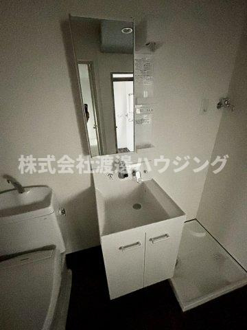 守口市大久保町３丁目の一戸建ての洗面所