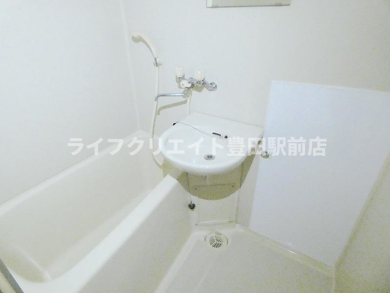 セントラルコーポクロッカスの浴室