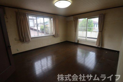 【居間・リビング】 | 忠隈4LDK戸建