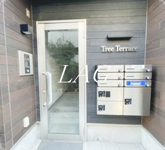【エントランス】 | ＴＲＥＥ　ＴＥＲＲＡＣＥ | エントランスです。