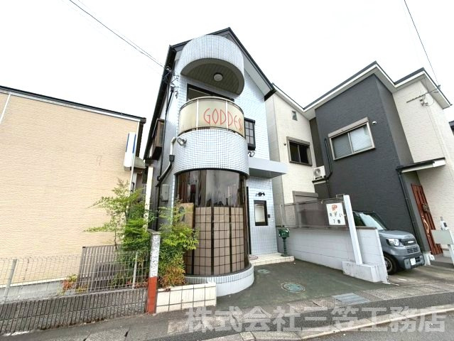 城陽市久世里ノ西　店舗付住宅