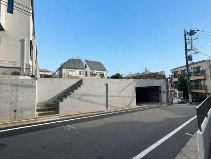 8/10　価格変更 輿石の前面道路含む現地写真